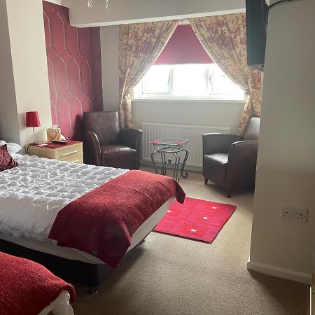 Brewery Farm House Bed & Breakfast Swindon Esterno foto