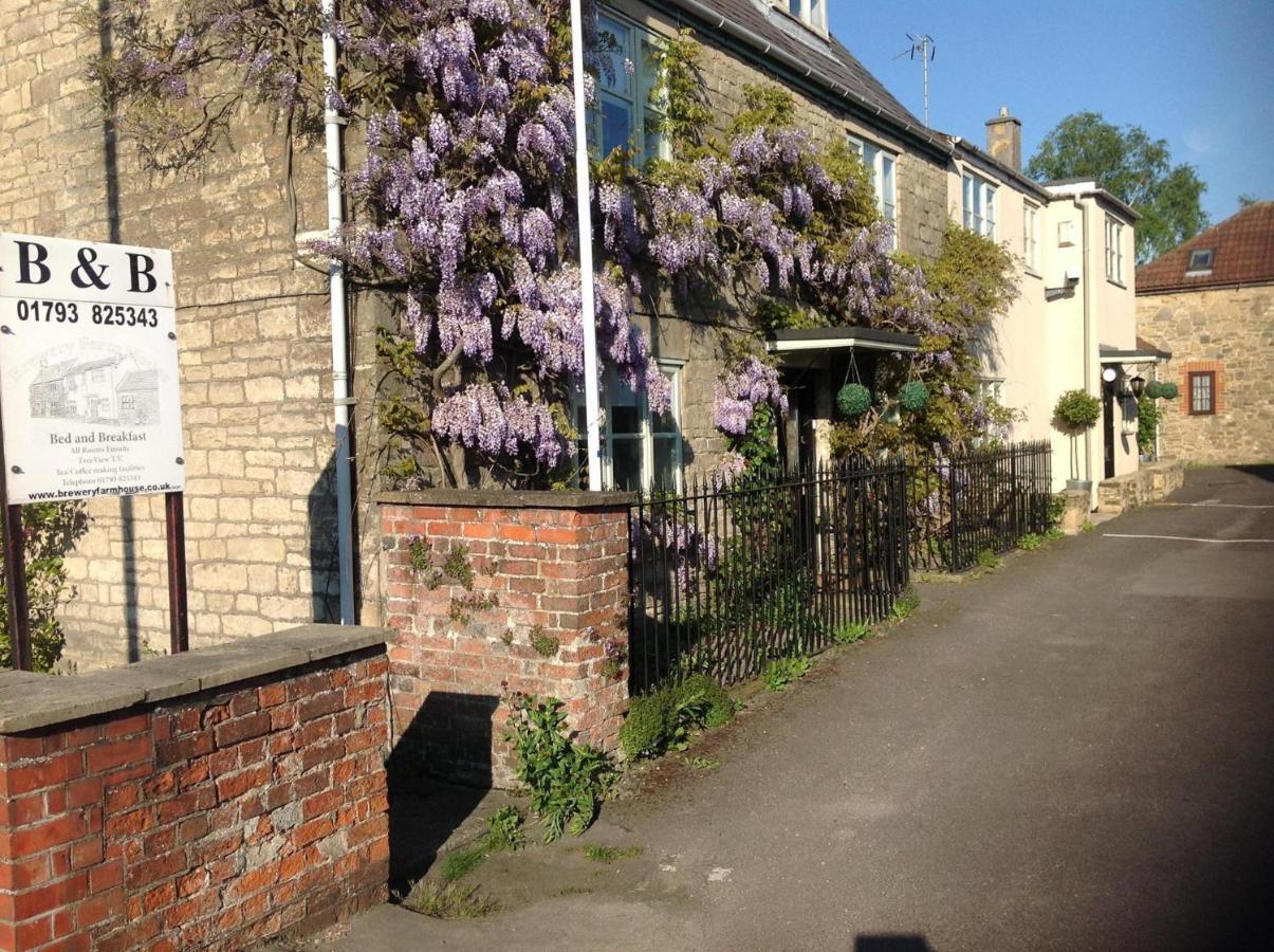Brewery Farm House Bed & Breakfast Swindon Esterno foto